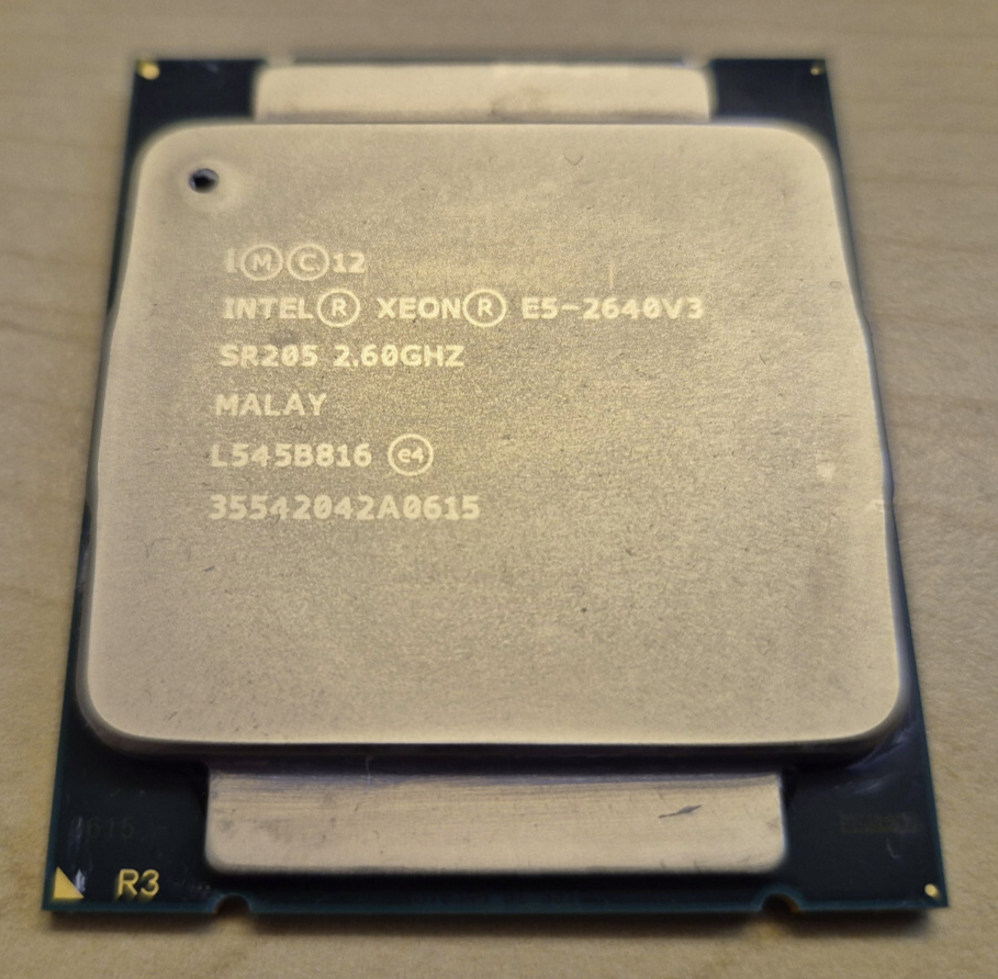 Intel Xeon E5-2640 v3 2.60GHz 8-Core CPU SR205 90W CM8064401830901